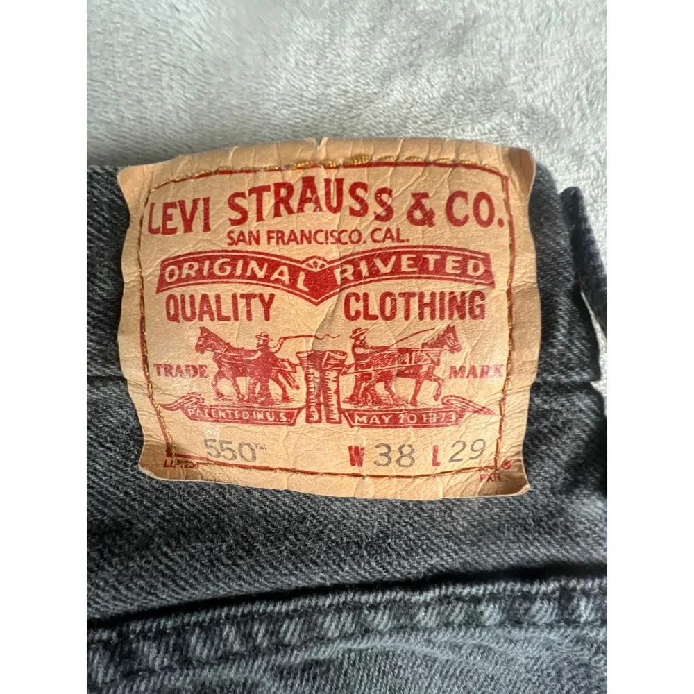 Levis 550 Relaxed Fit Jeans Mens 38x28 Faded Black Tapered Leg Denim 00550-0260